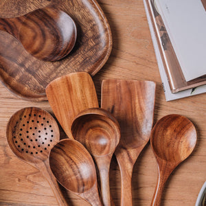 Pelle à cuillères en bois pour la cuisine