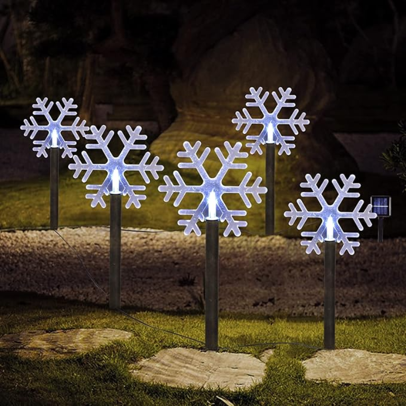 Lumières de chemin de Noël en forme de flocon de neige